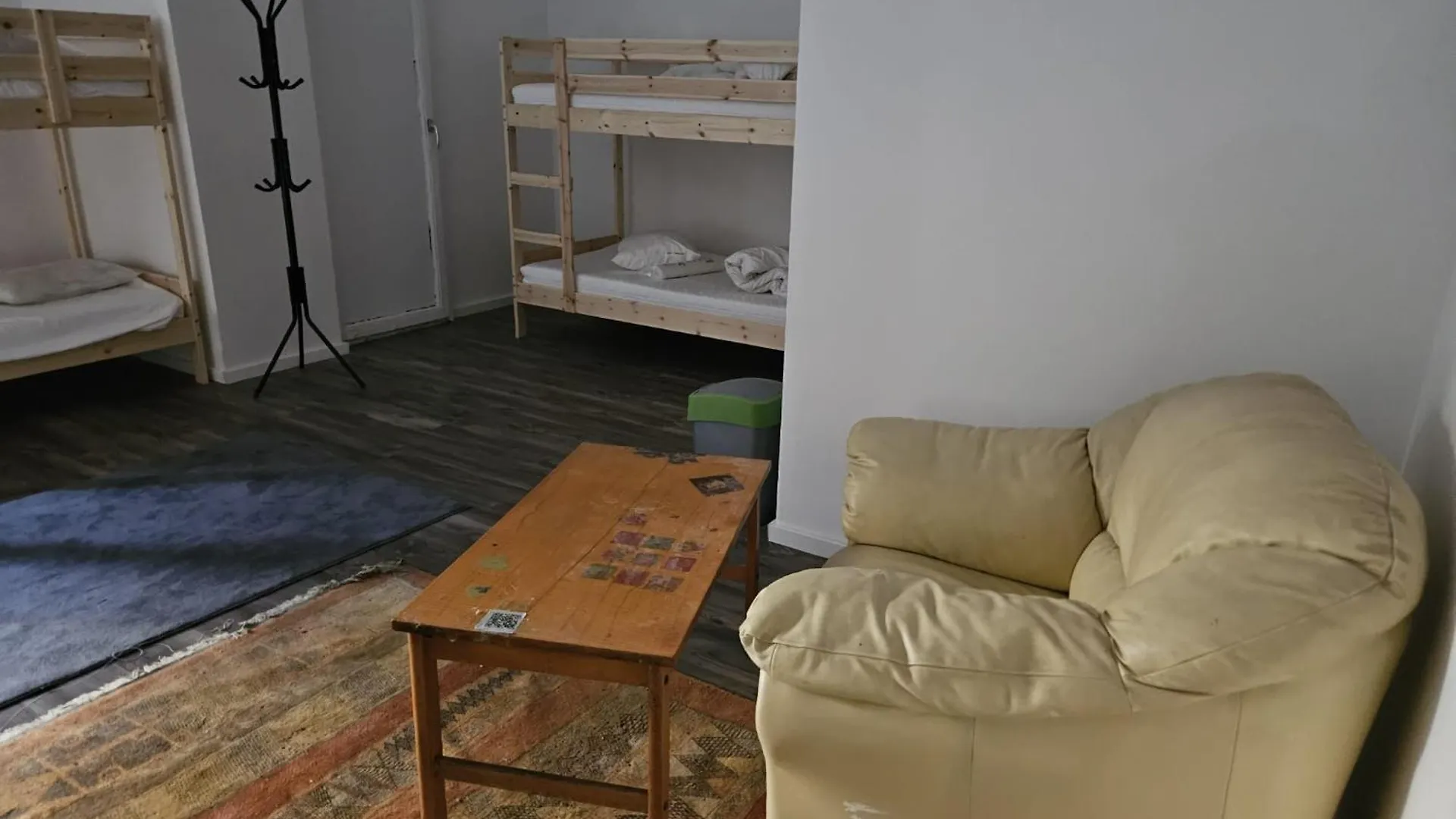 Urban Nomad Rooms And Hostel  Budapest