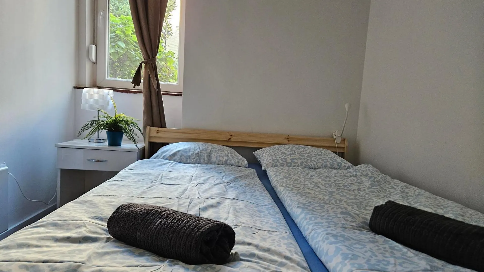 Urban Nomad Rooms And Hostel